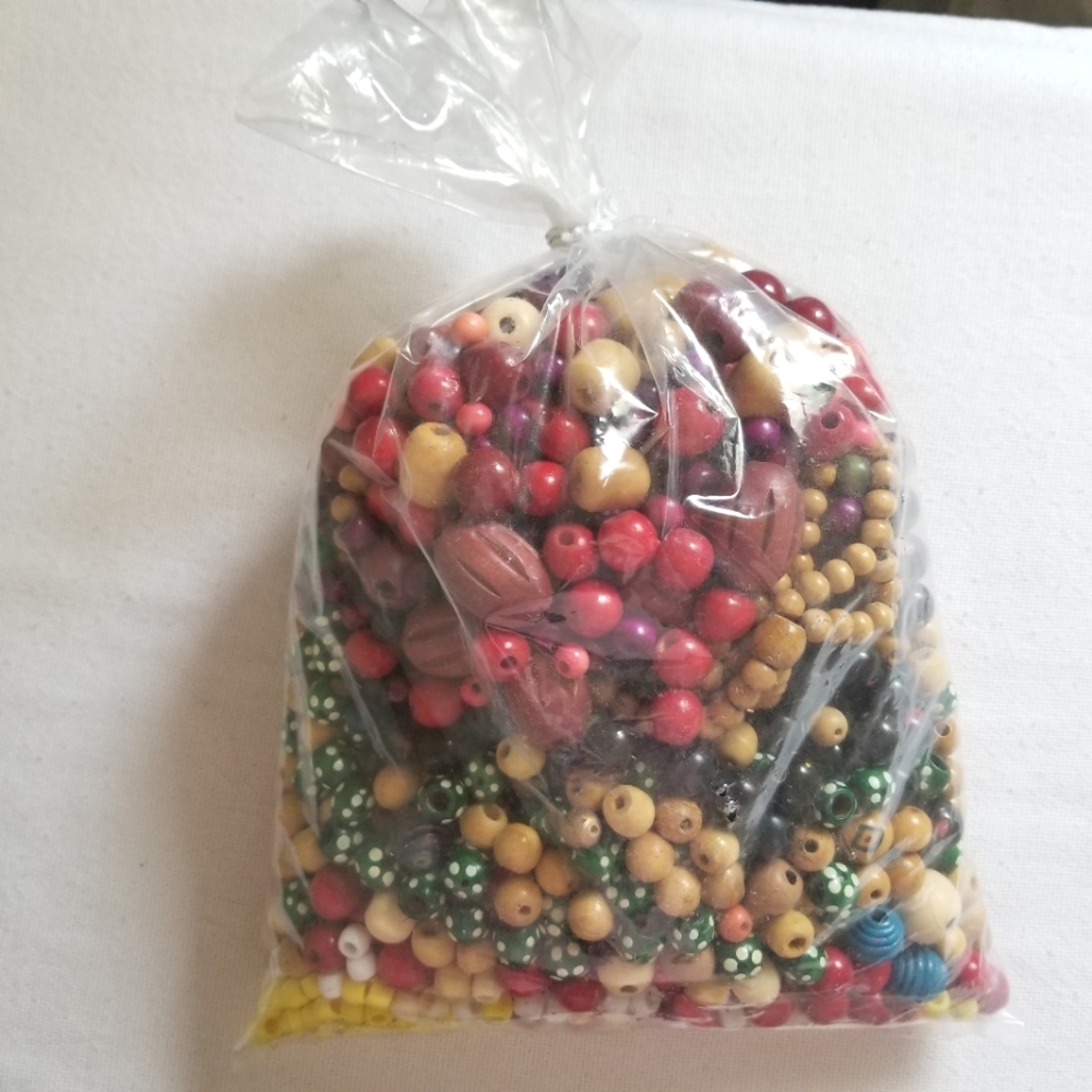 Wood Beads 2.3 Lb Jewelry Making Crafts